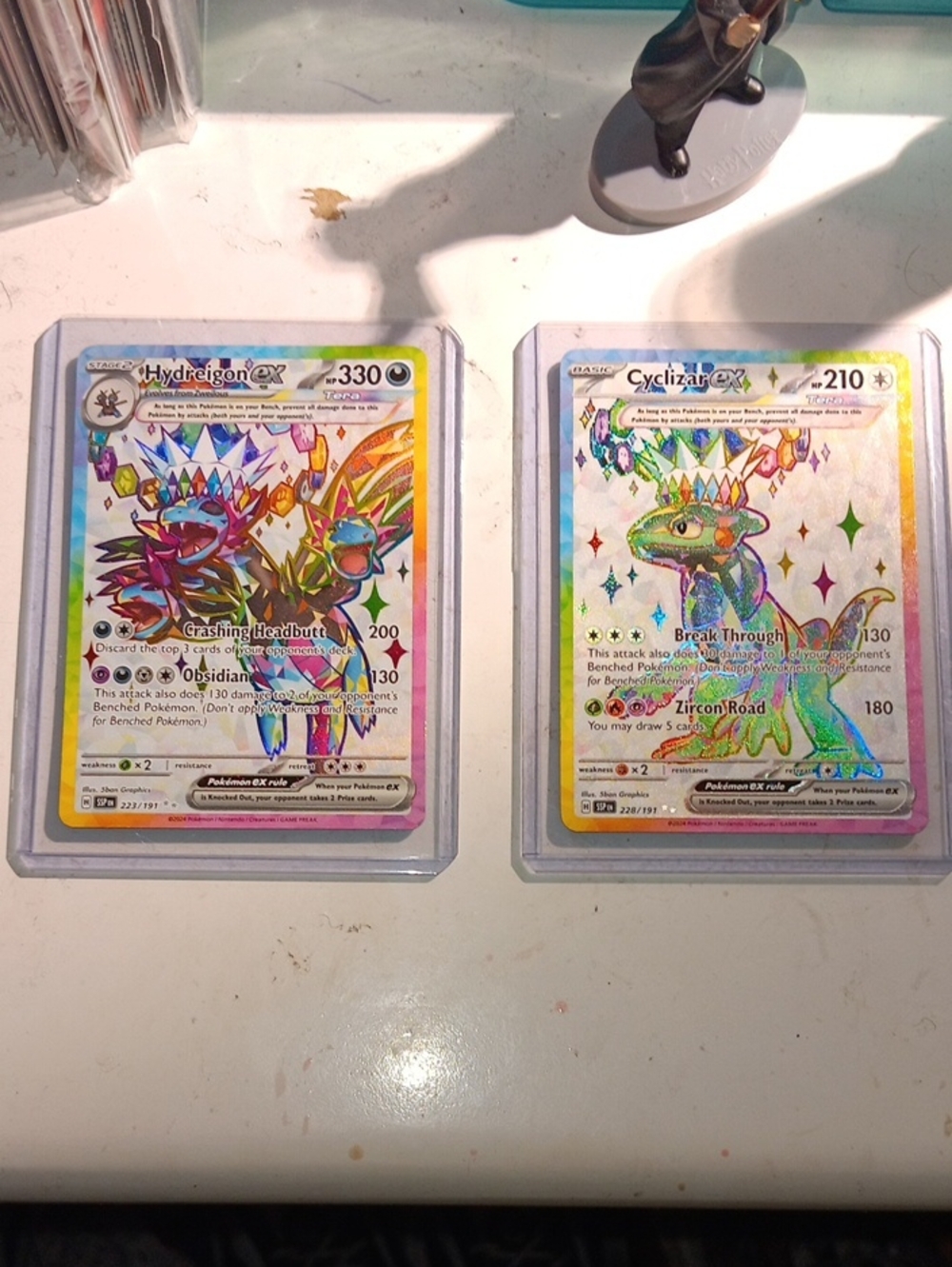 TCG: Holofoil Hydreigon ex & Cylanar ex Collector Cards - Rainbow Art
